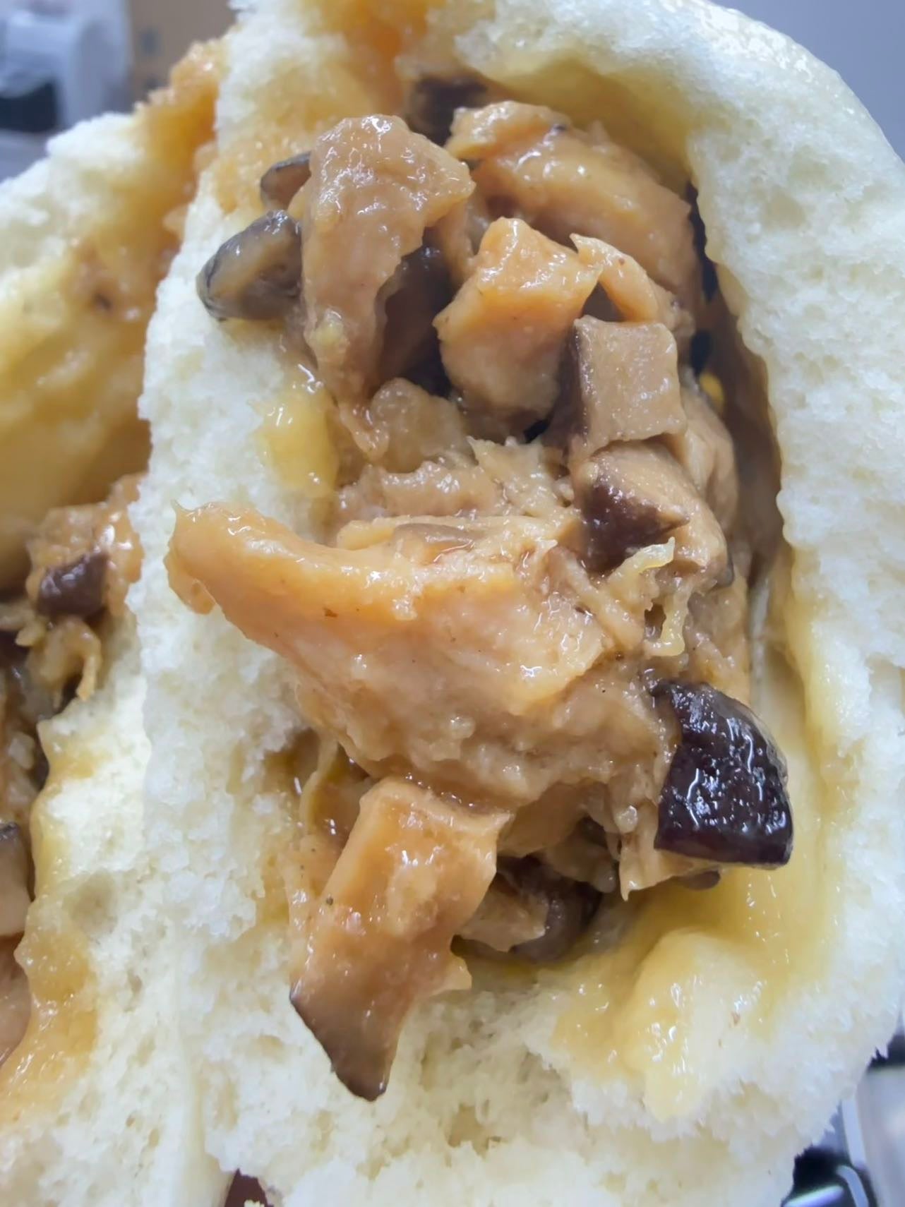 シイタケと鶏肉の中華まん(2個)