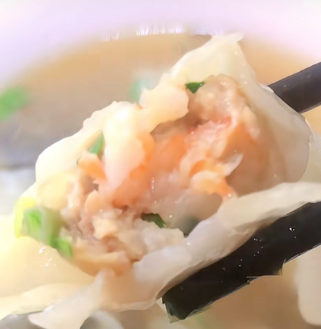 三鮮ワンタン(ニラ・ブラックタイガー海老・豚肉)(10個)