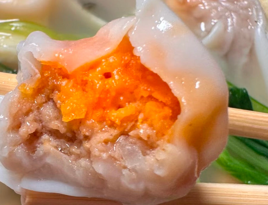塩漬け卵黄と魚卵入り豚肉ワンタン(10個)